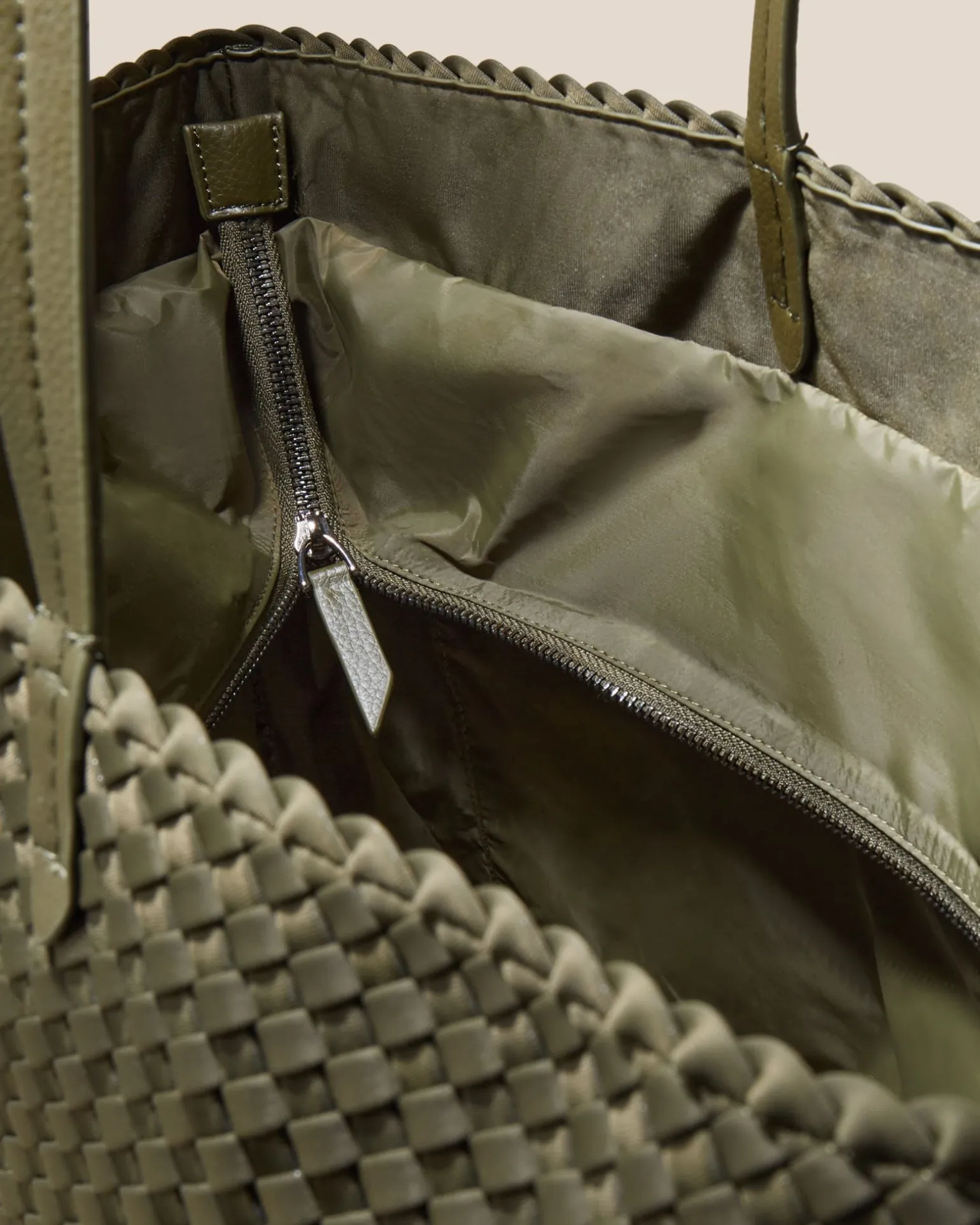 Totes<NAGHEDI Jetsetter Large Tote Olive