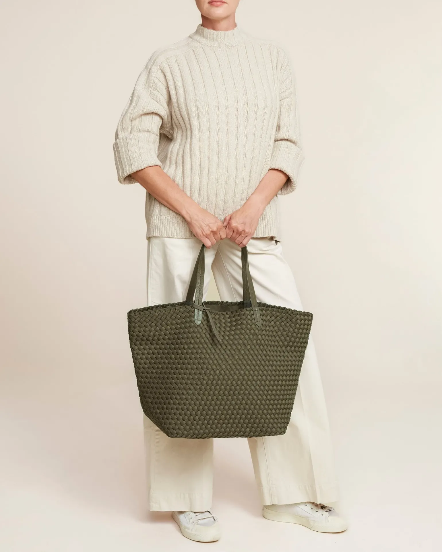 Totes<NAGHEDI Jetsetter Large Tote Olive
