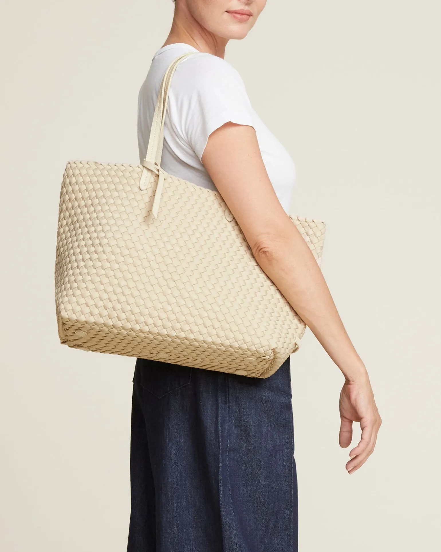 Shoulder Bags<NAGHEDI Jetsetter Small Tote Ecru