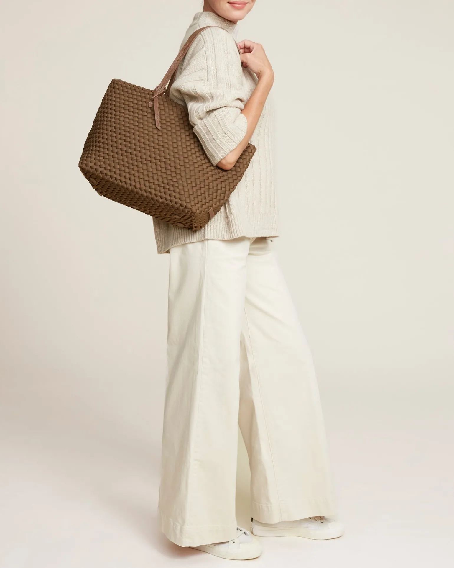 Shoulder Bags<NAGHEDI Jetsetter Small Tote Mink