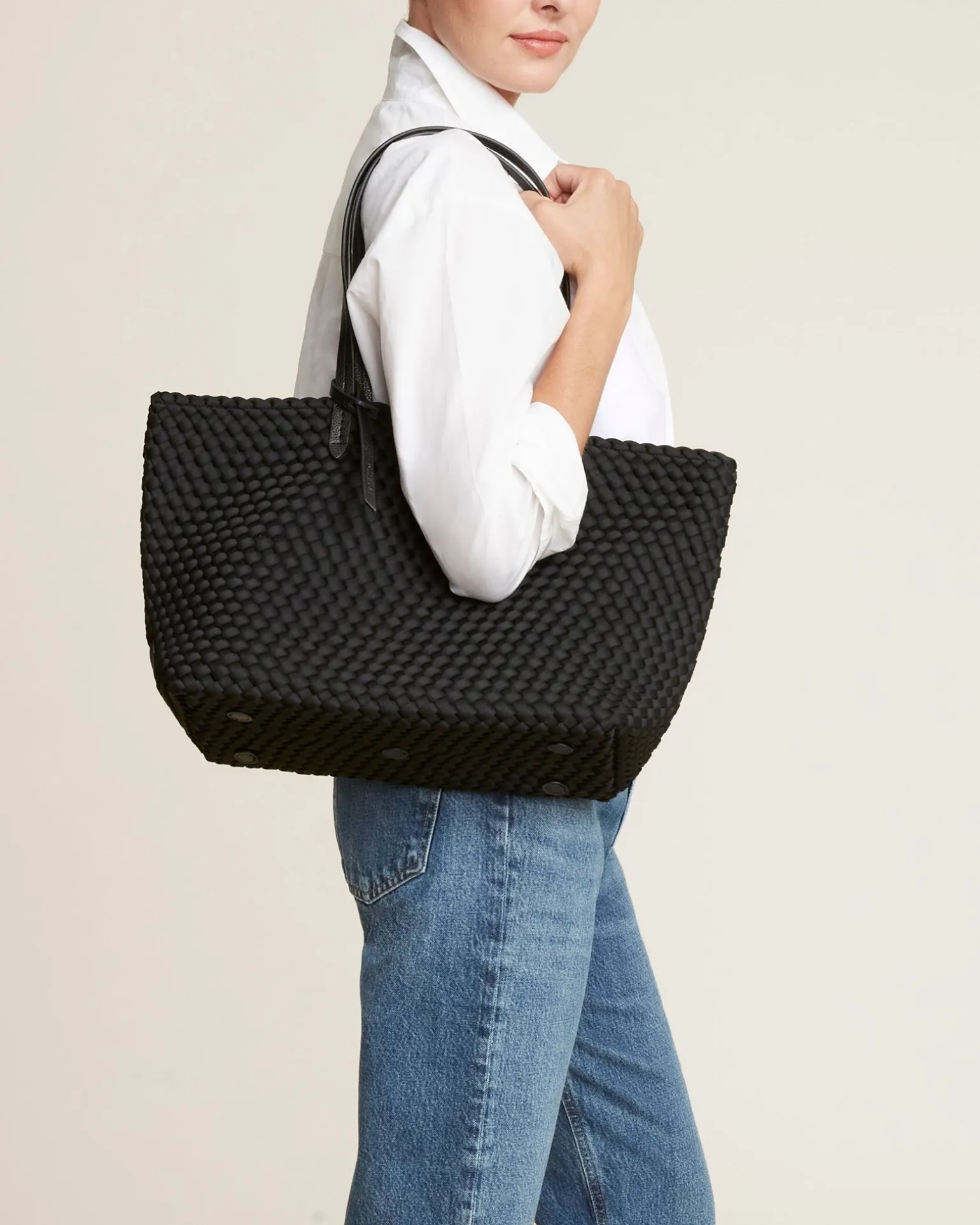 Shoulder Bags<NAGHEDI Jetsetter Small Tote Onyx