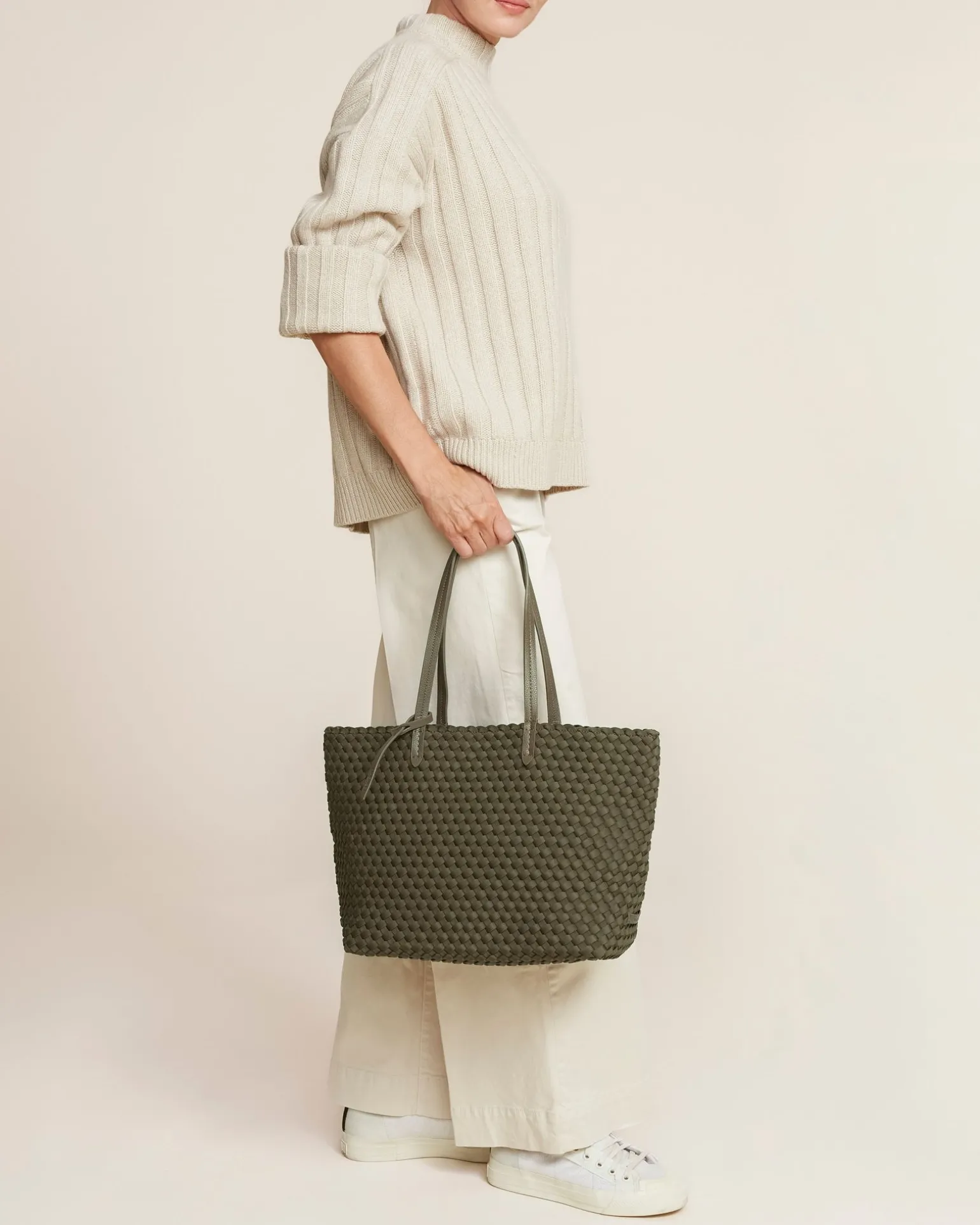 Totes<NAGHEDI Jetsetter Small Tote Olive