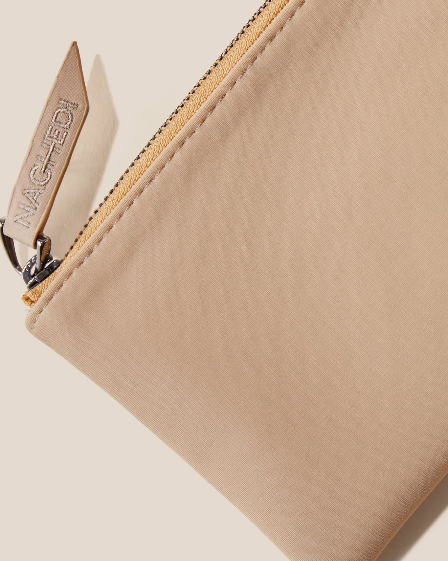 Crossbodies<NAGHEDI Laguna Crossbody Camel