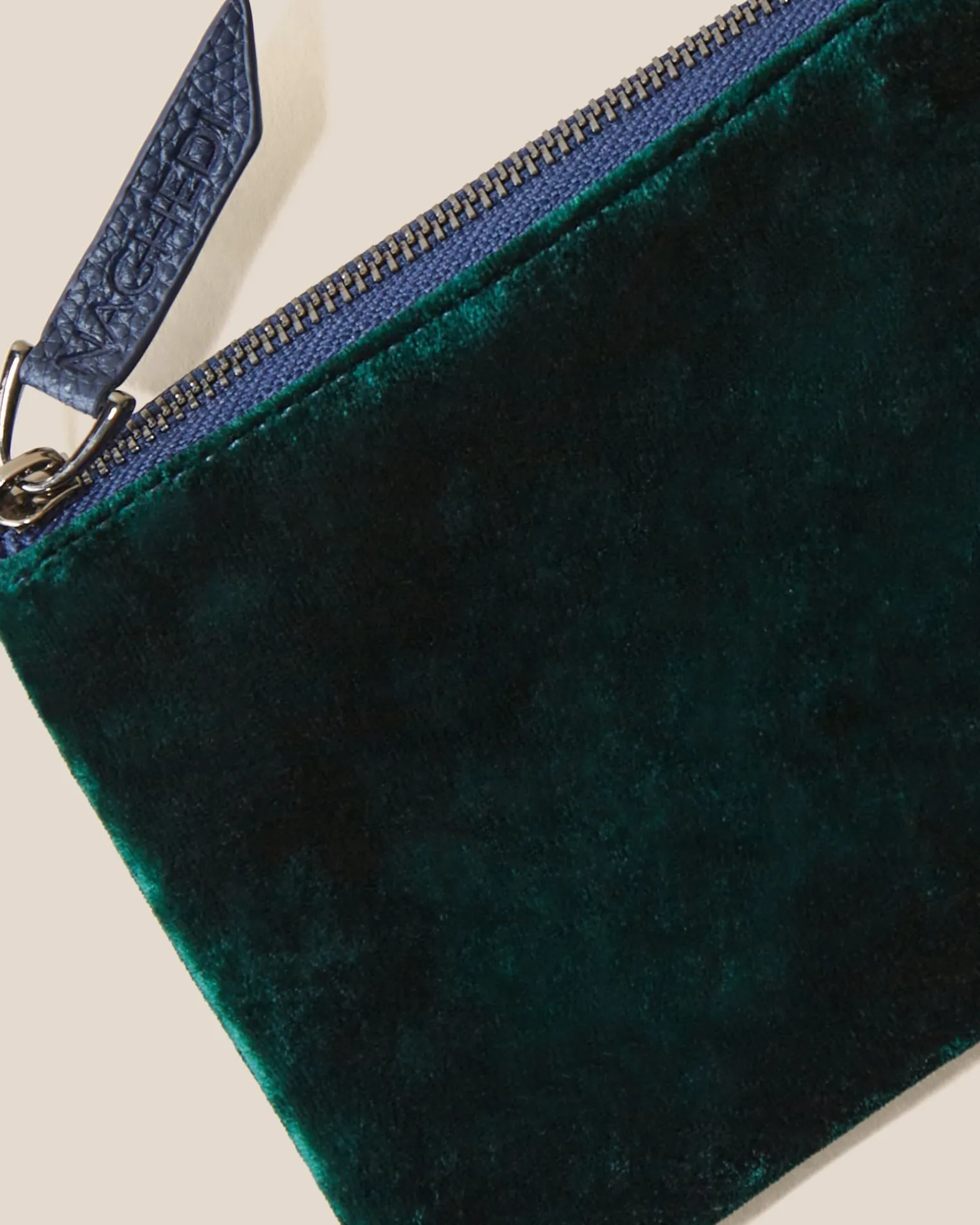 Crossbodies<NAGHEDI St. Barths Petit Tote Velvet Emerald
